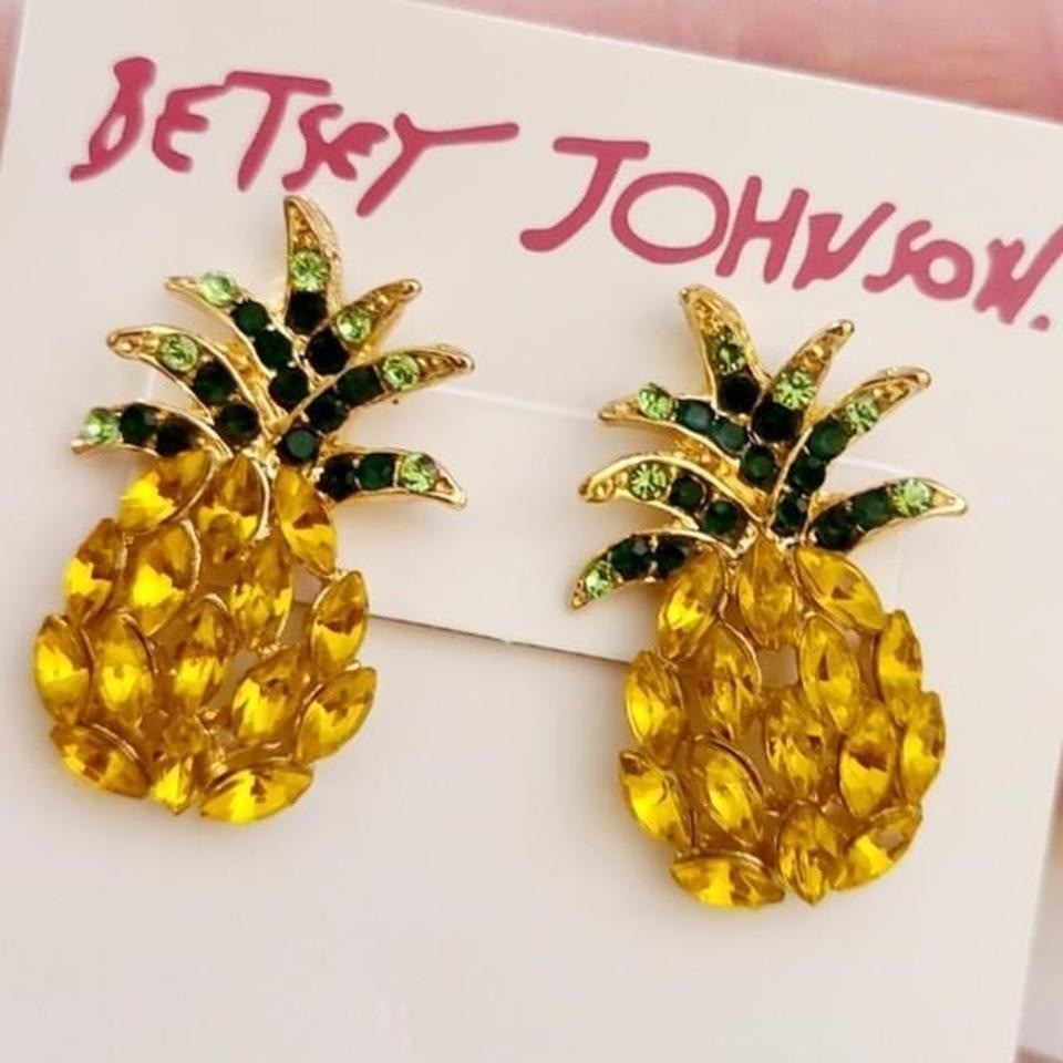 Pineapple Earrings Gold Tone Studs Sparkly Pineapple Earrings Gold Tone Studs Sparkly